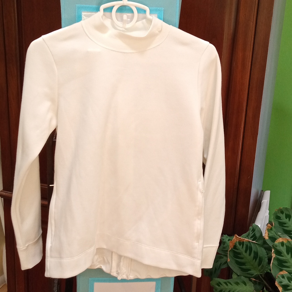 NWOT Nike Dri-fit XS top